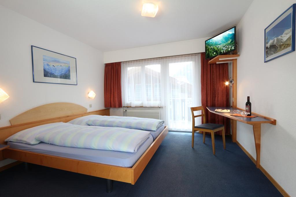 Hotel Garni Domino Saas Fee Extérieur photo