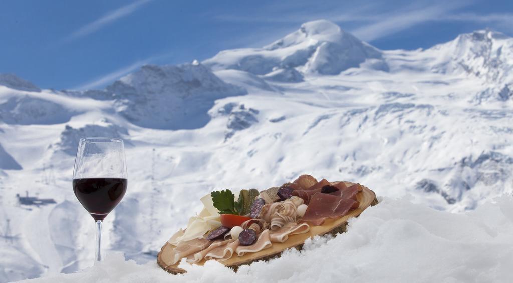 Hotel Garni Domino Saas Fee Extérieur photo